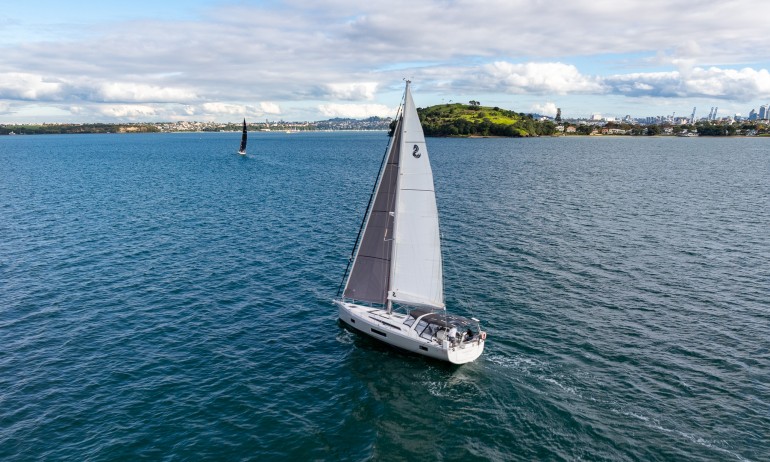 Oceanis 52.1 1
