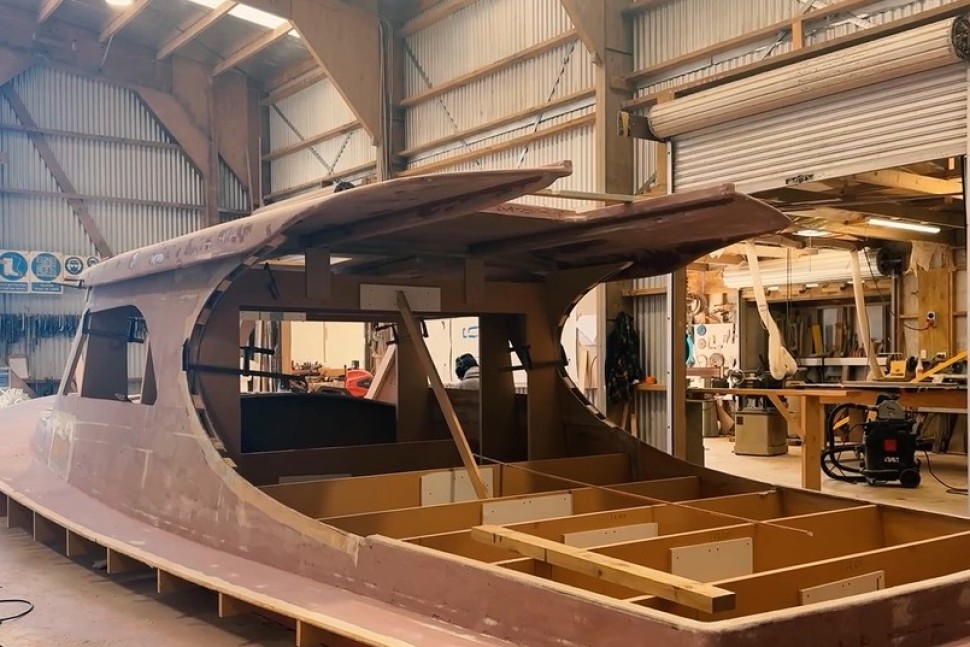 4. Heron36 Build Cabin Top1