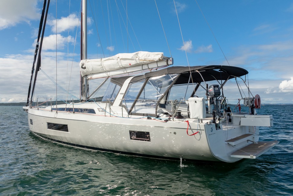 Beneteau Oceanis 51.1 2