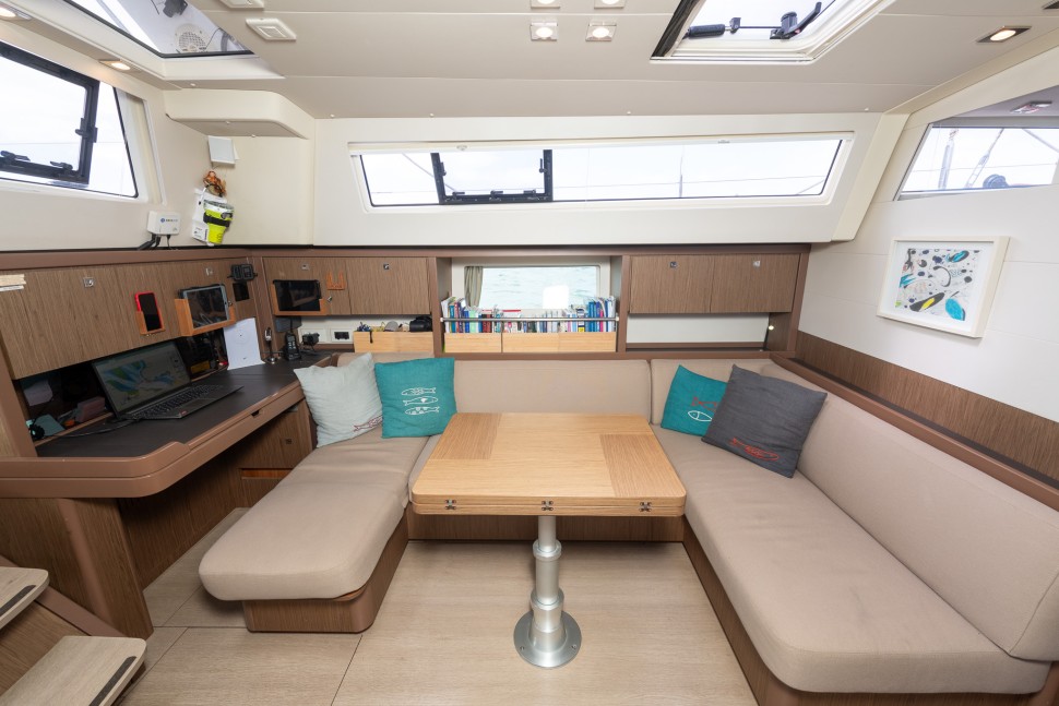 Beneteau Sense twice 11