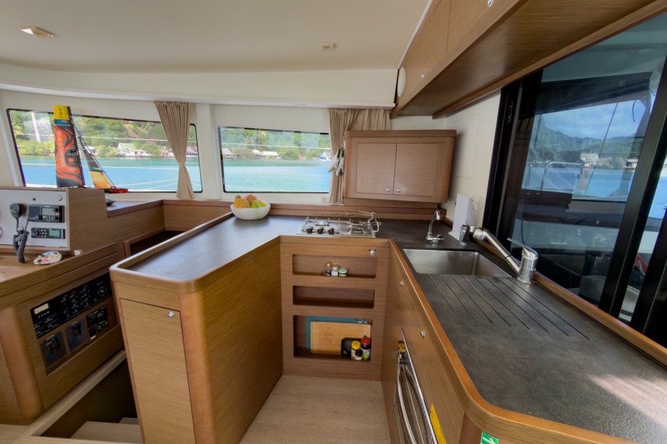 LAGOON 42 OWNER 3CABINS 12