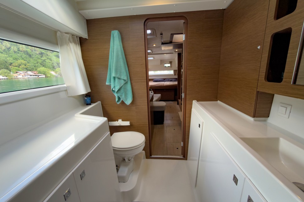 LAGOON 42 OWNER 3CABINS 20