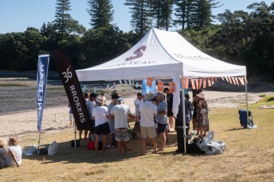 Owners Rally beach gathering at Motuihe Island with Beneteau, Lagoon and Excess 