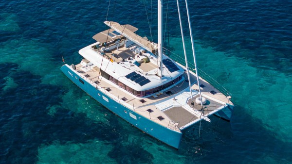 lagoon 620 neoo video thumbnail