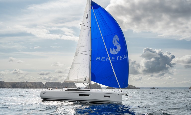 Beneteau Oceanis 37.1