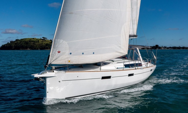 Beneteau Oceanis 45 2