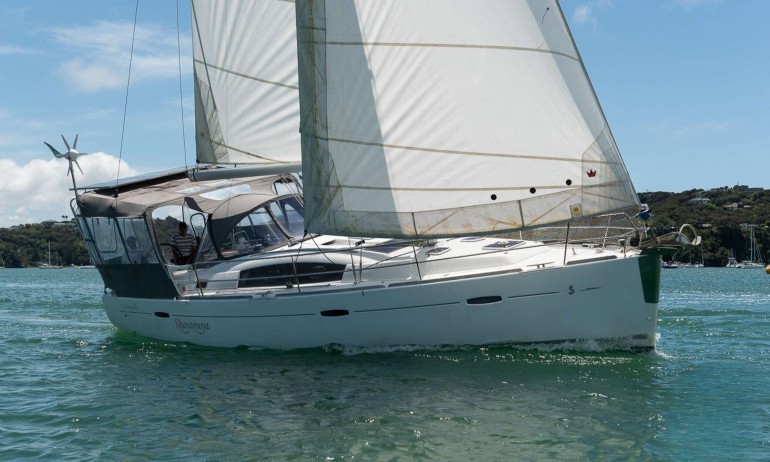 Beneteau Oceanis40 19