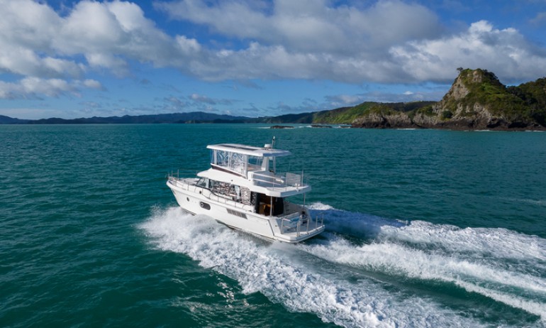 Swift-Trawler-41 Fly-For Sale with 36° Brokere-Op