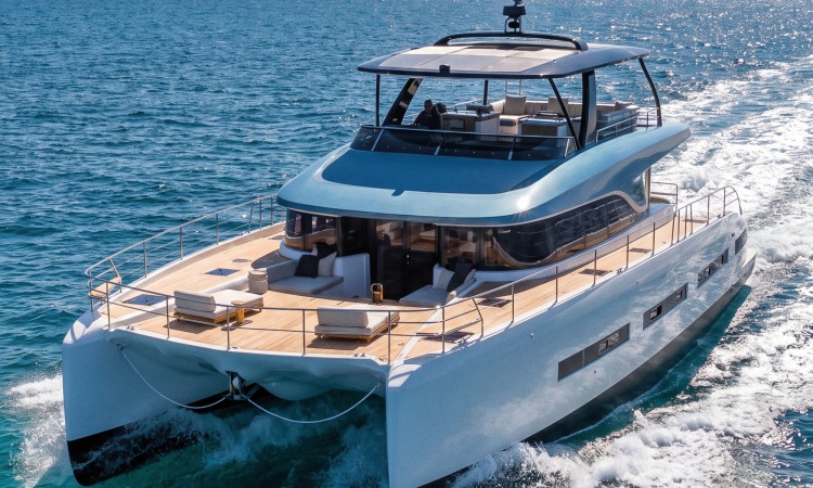 01 lagoon eighty3 catamaran aerial running2