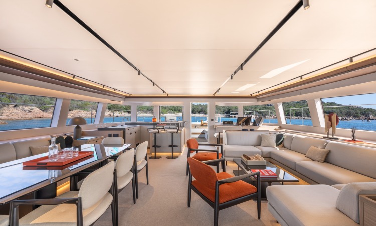 09 lagoon eighty3 catamaran saloon interior