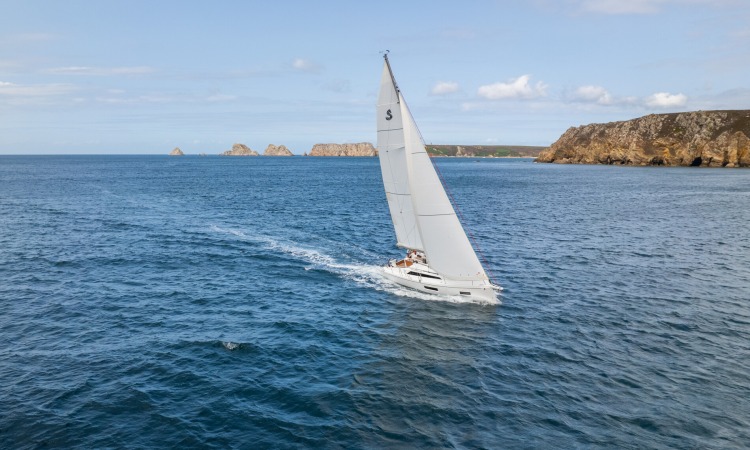 Beneteau Oceanis 38.1 1