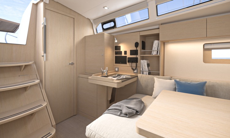 Beneteau Oceanis 38.1 12