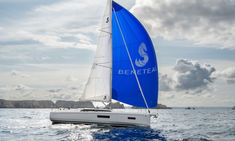 Beneteau Oceanis 43.1 3