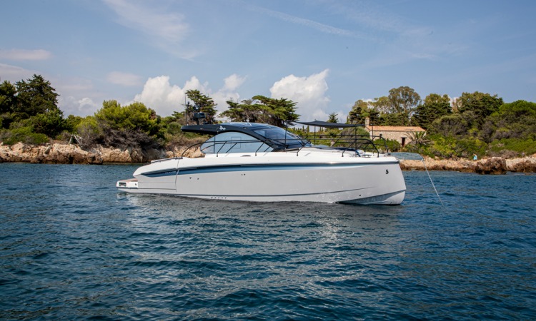 GRAN TURISMO 40 ALPINE IMAGE EXTERIOR 11