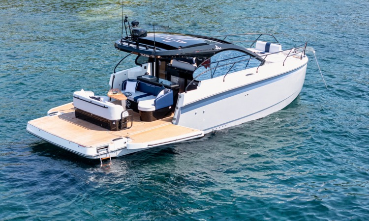 GRAN TURISMO 40 ALPINE IMAGE EXTERIOR 17