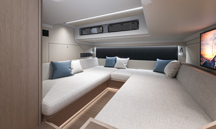 GRAN TURISMO 40 COUPE RENDERING 4