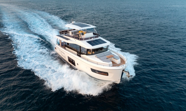 Swift Trawler 54 10