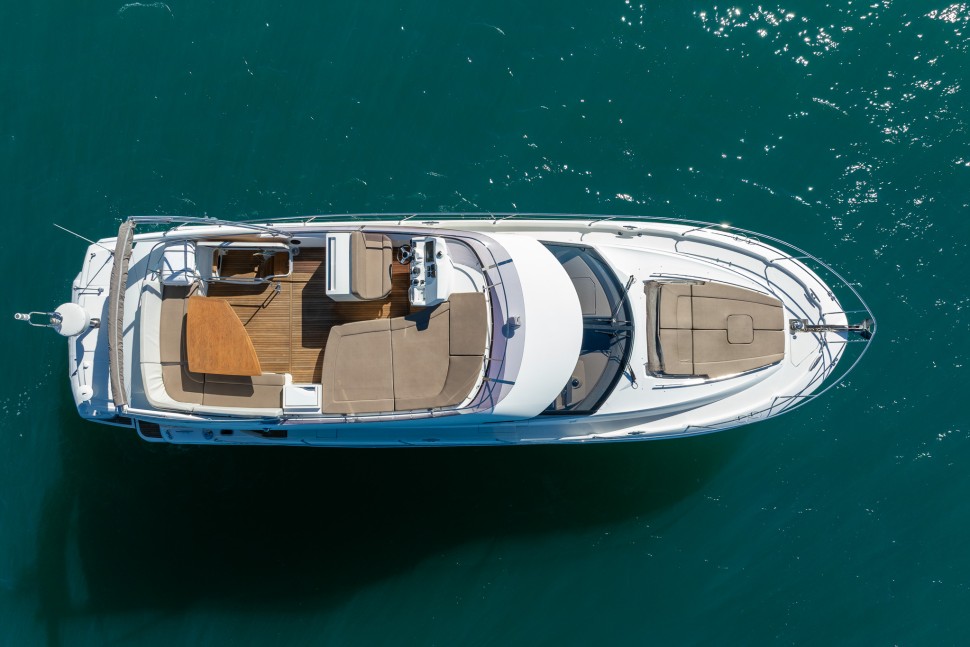 02 prestige 500 fly kauri bay aerial top down cockpit