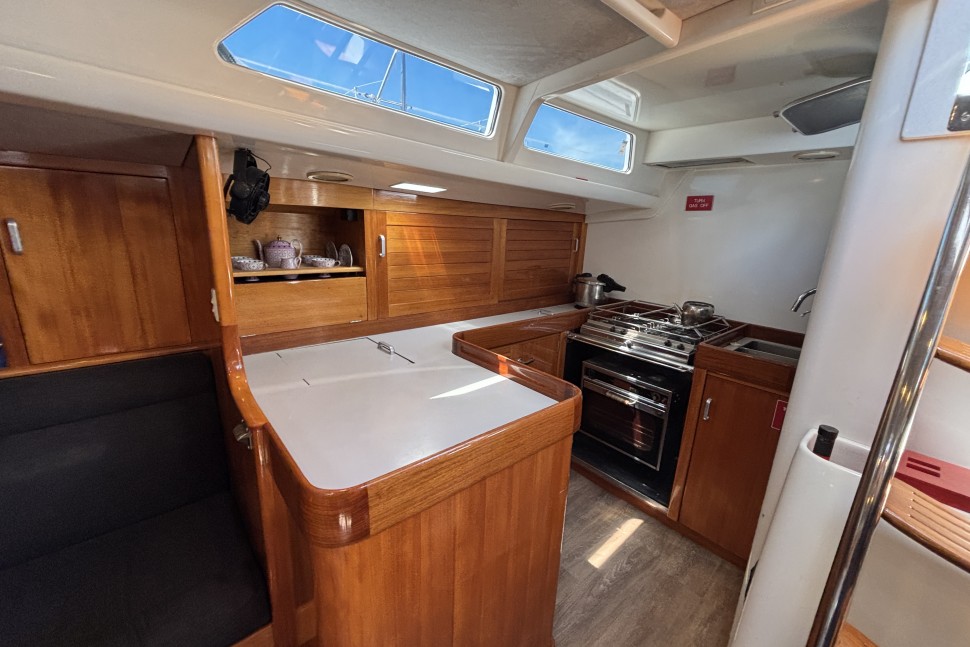 10 Clarke 72 Vodou Ho Galley 1