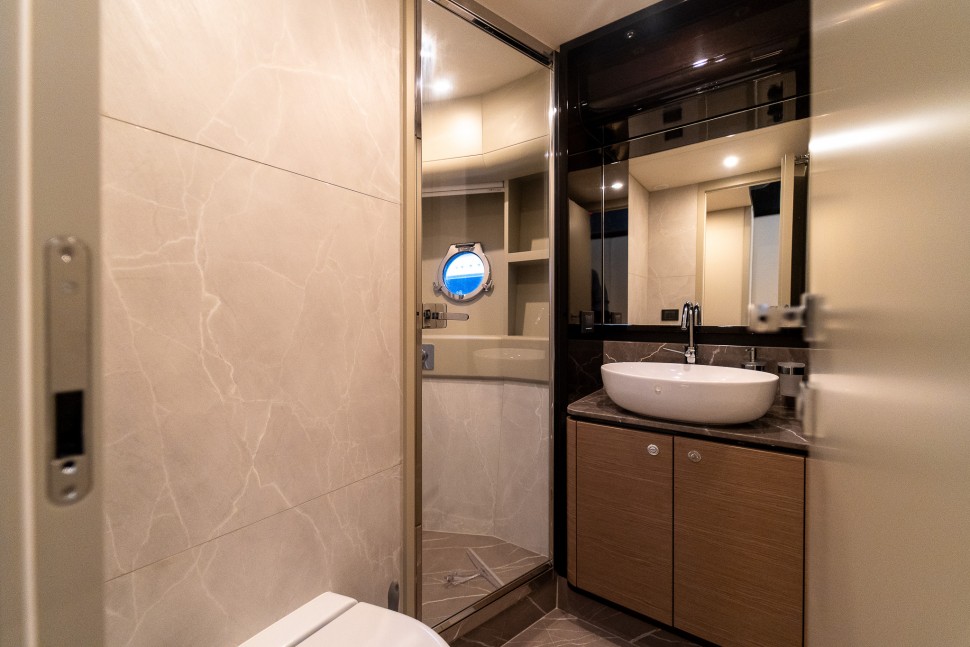 20. INT HEAD Absolute Navetta 58 87