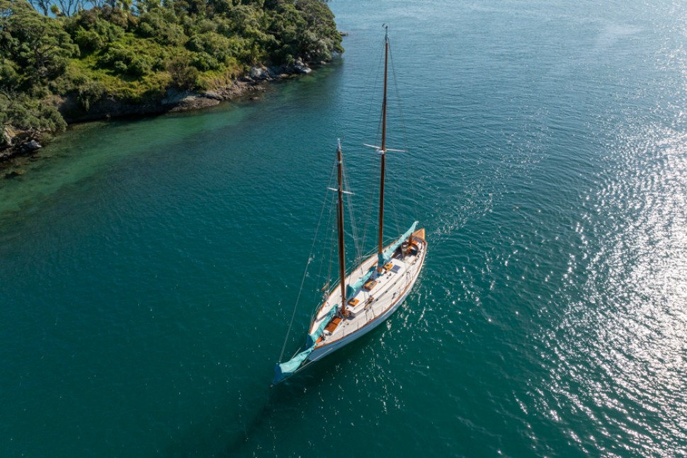 Alden Schooner 40