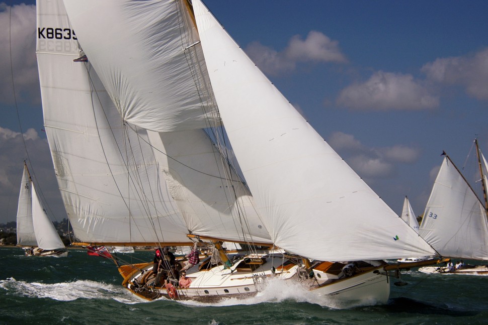 Alden Schooner 8