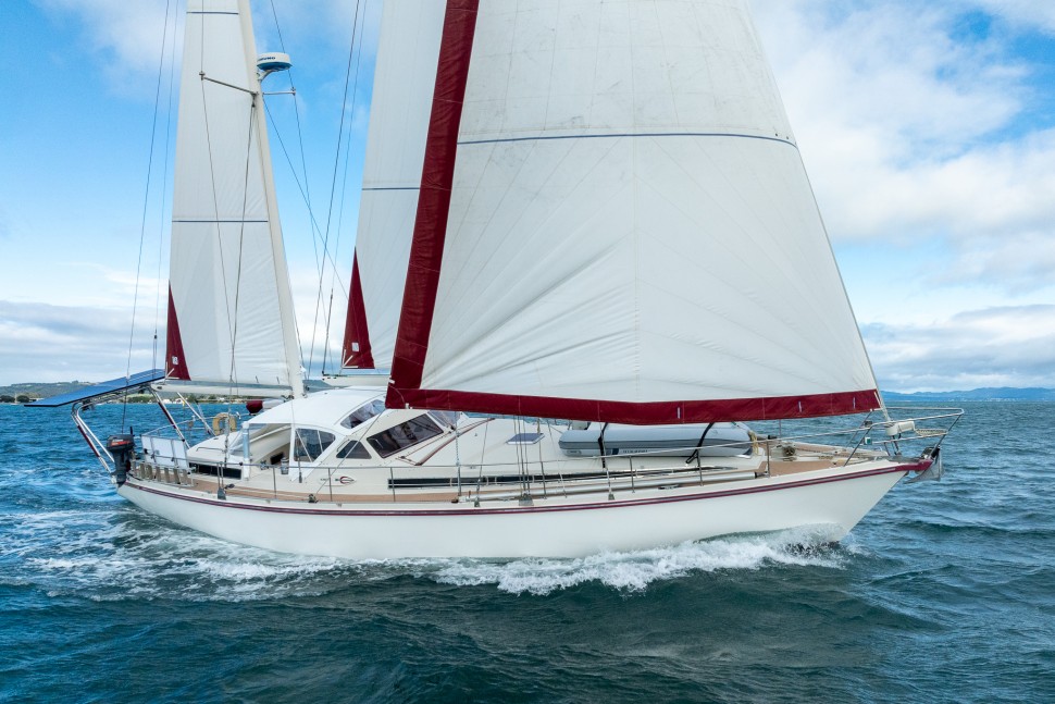 Amel Super Maramu 2000 SeaBean 11