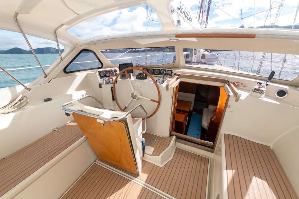 Amel Super Maramu 2000 SeaBean 130