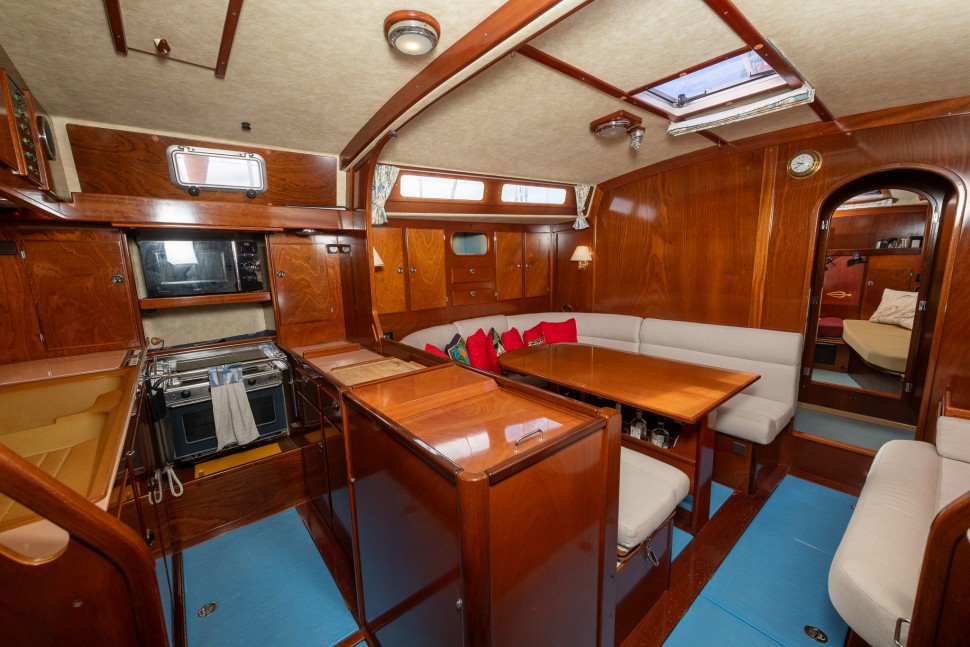 Amel Super Maramu 2000 SeaBean 150