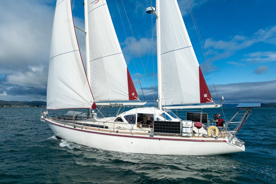 Amel Super Maramu 2000 SeaBean 2