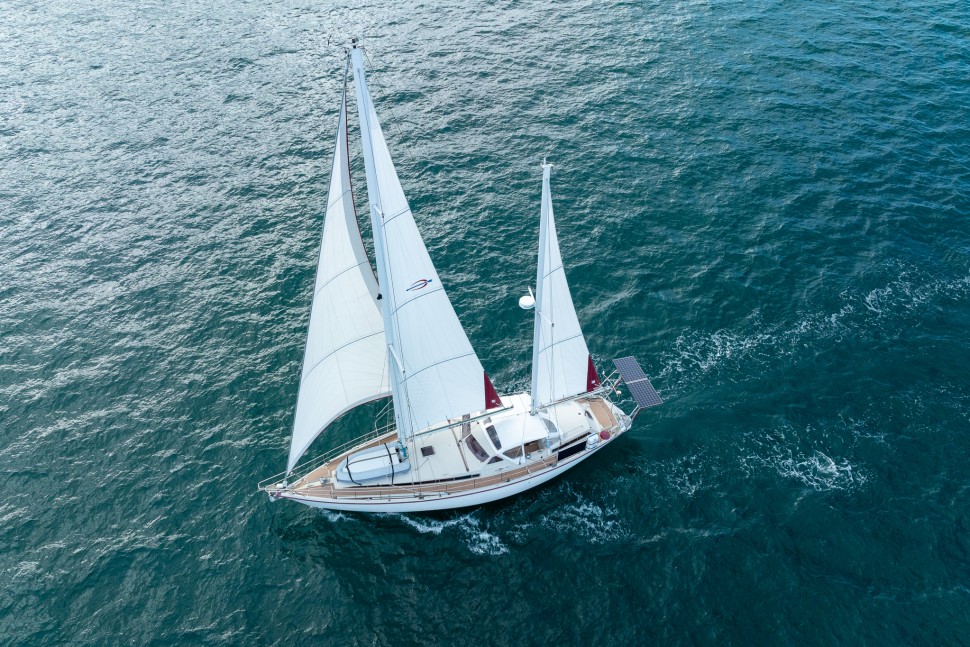 Amel Super Maramu 2000 SeaBean 7