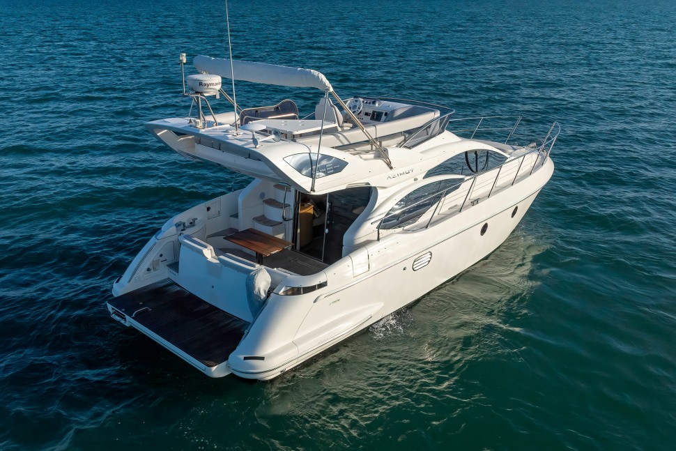 Azimut 43 Flybridge 8