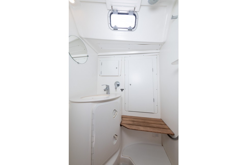 Beneteau 50 custom 18