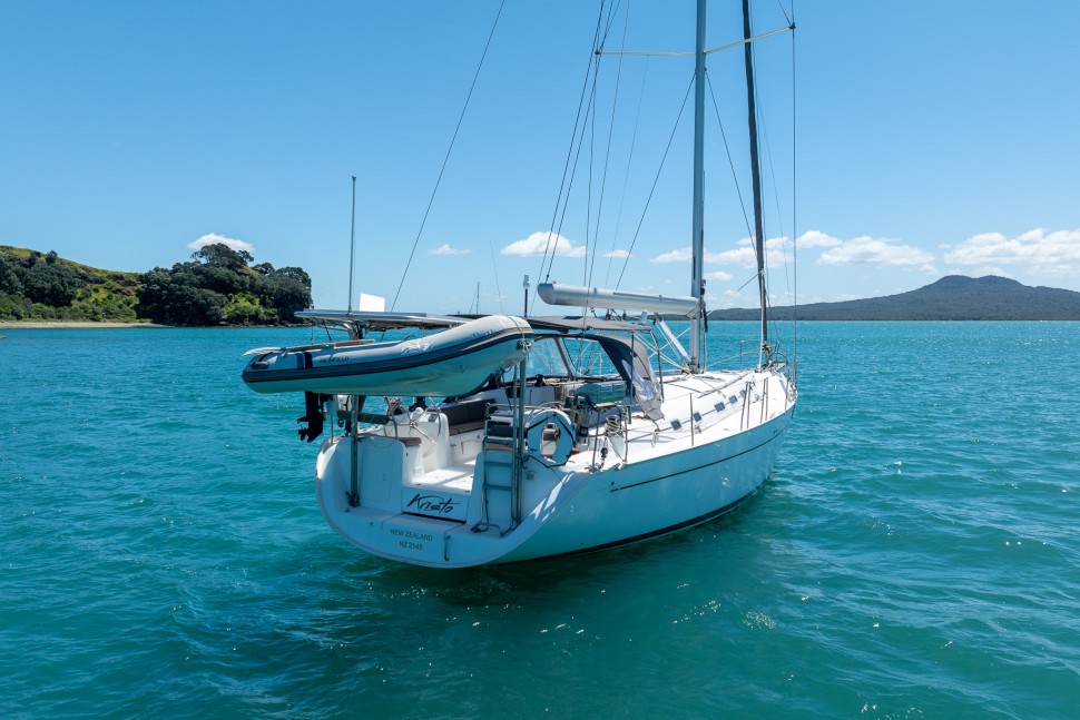 Beneteau 50 custom 8
