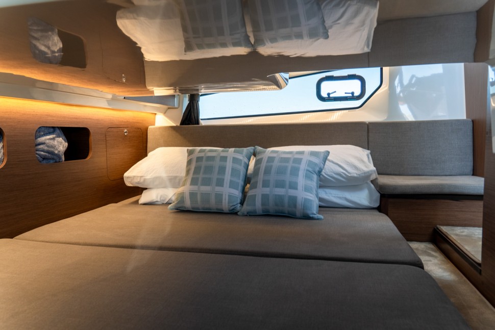 Beneteau Antares 11 16