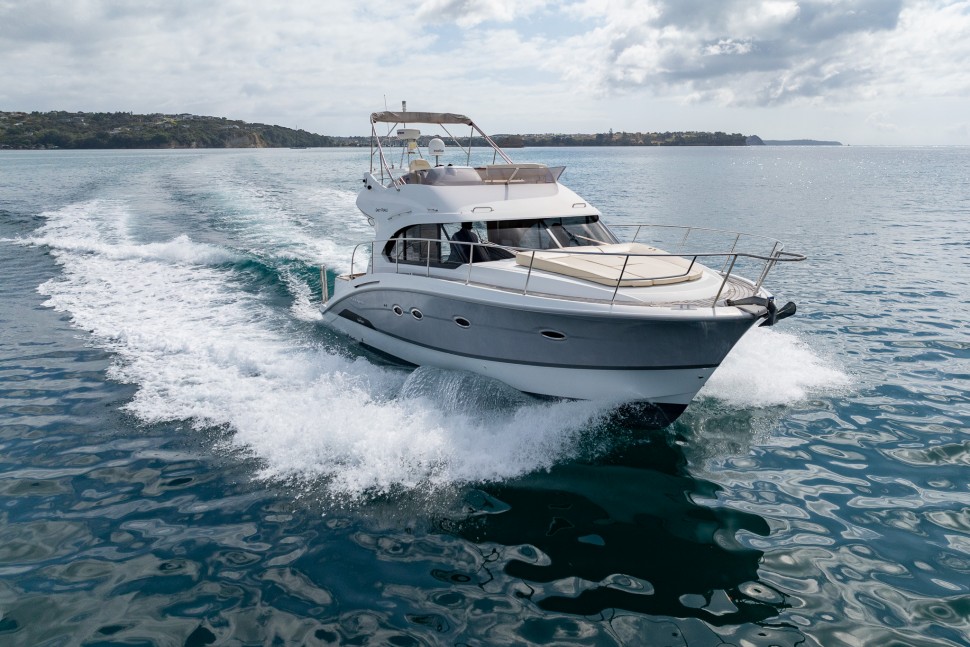 Beneteau Antares 42 2