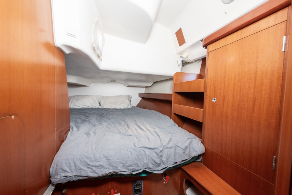 Beneteau Clipper 423 17