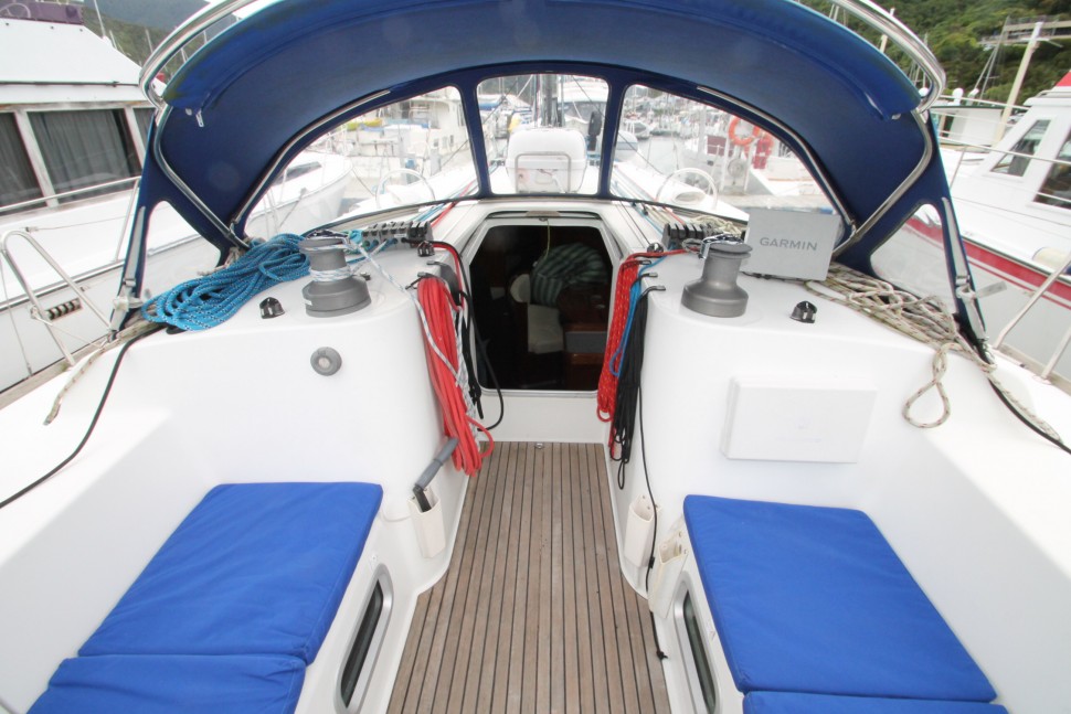 Beneteau First 47.7 5 Cockpit fwd
