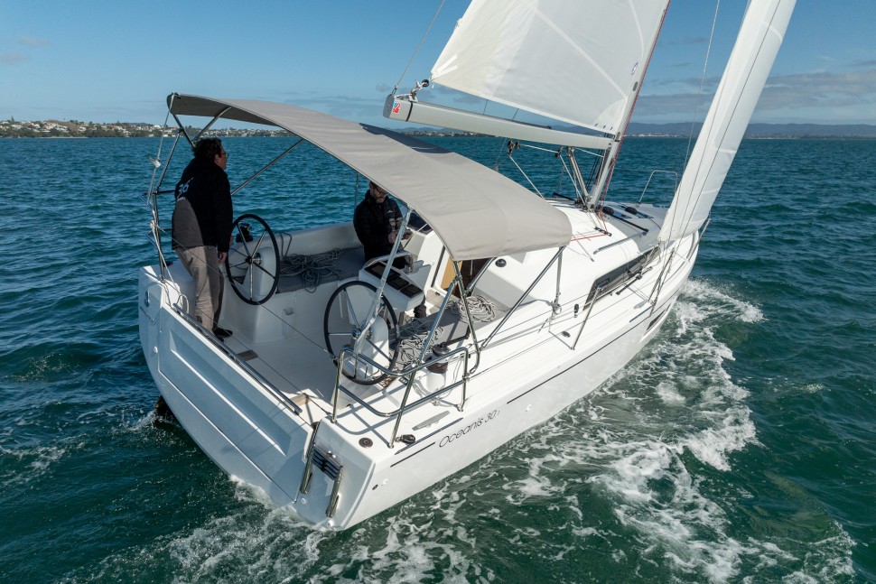Beneteau Oceanis 30.1 9
