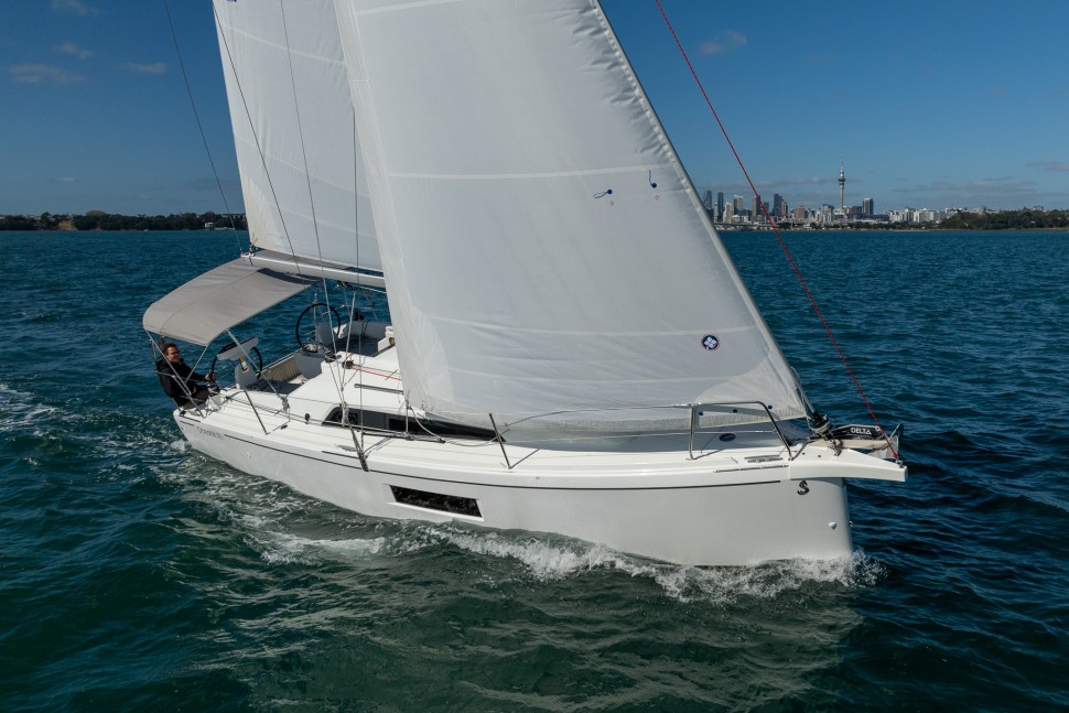 Beneteau Oceanis 31.1 7