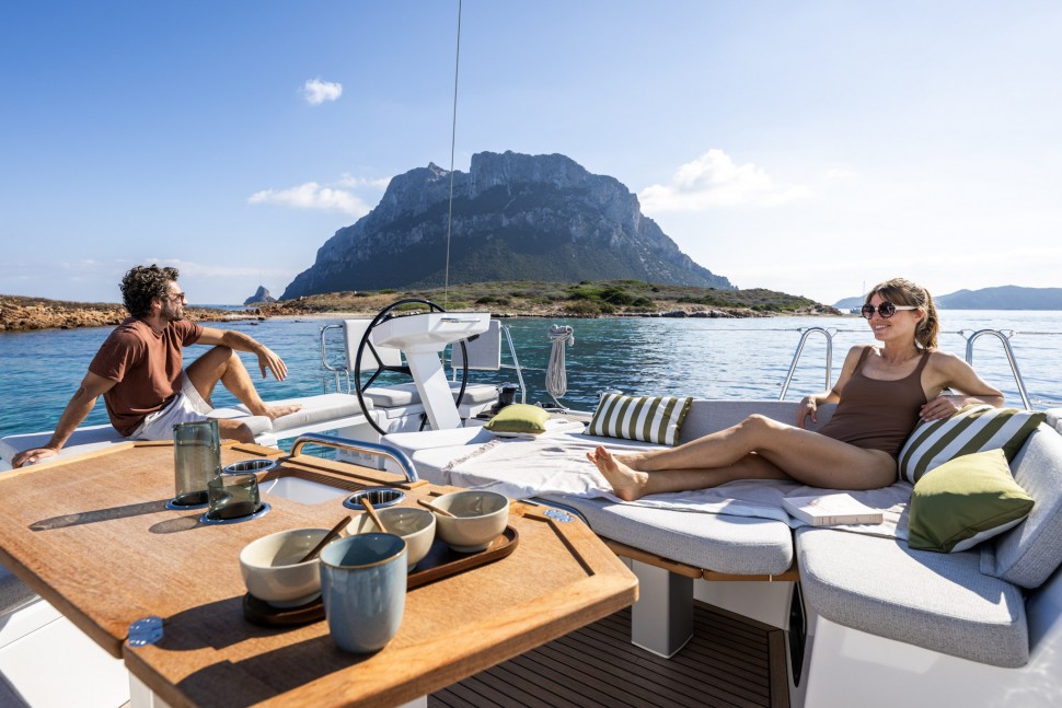 Beneteau Oceanis Exterior 5