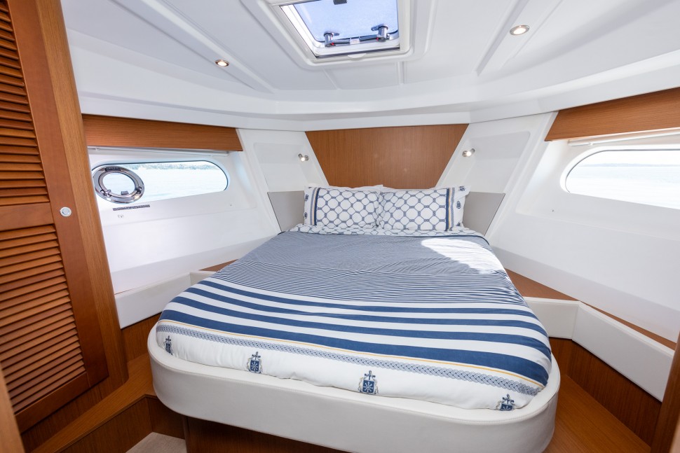 Beneteau SwiftTrawler 35 18