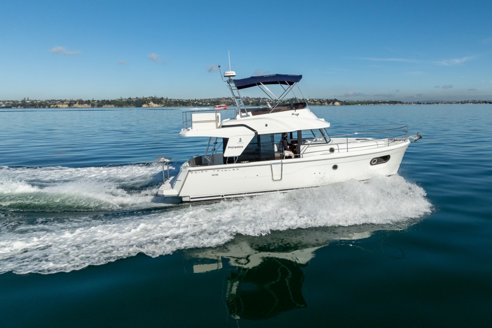Beneteau SwiftTrawler 35 6