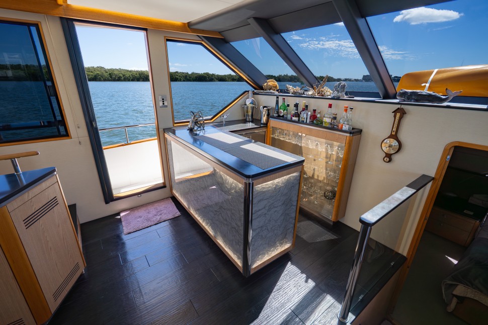 Brady 52 Pathfinders Pilothouse 12