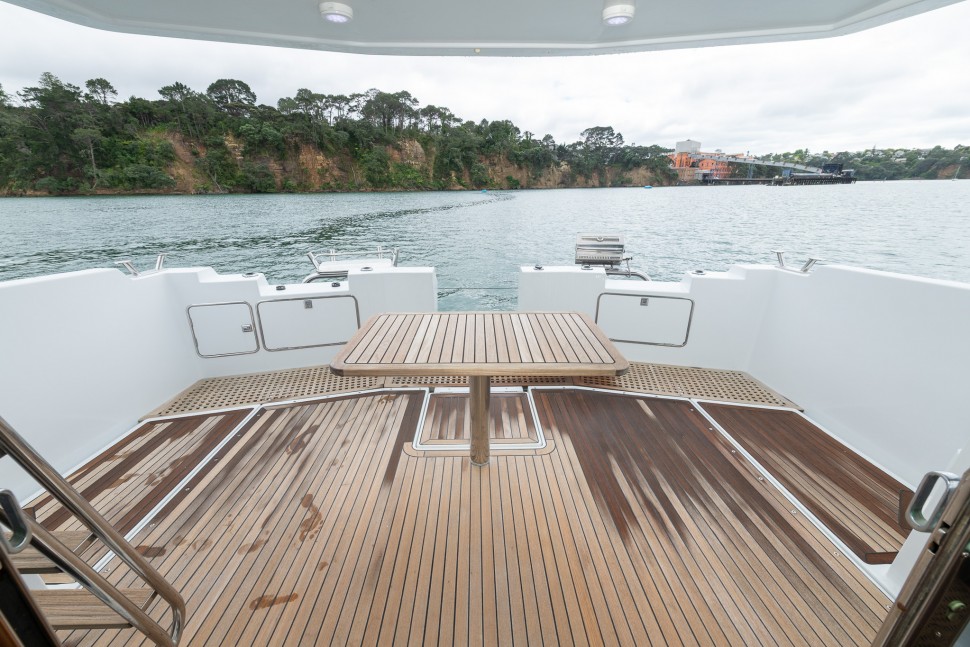 Comar 52 Salute 9 Cockpit