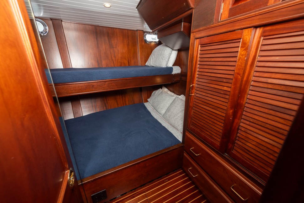 Don Brooke Yonder Star 16