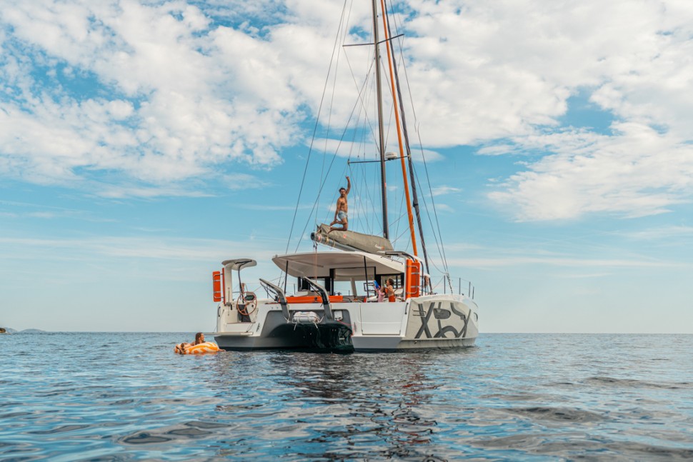 EXCESS 13 EXTERIOR 1