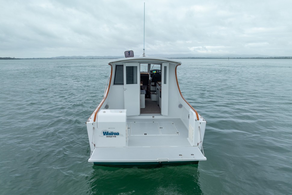 Edlin 1020 Wairoa 10 Exterior Stern