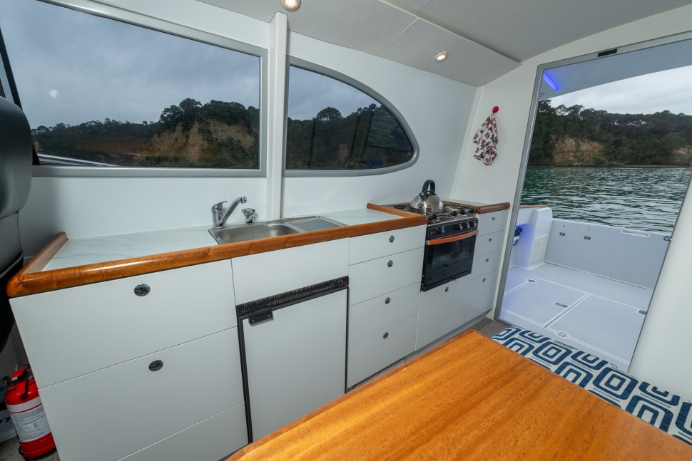 Edlin 1020 Wairoa 14 Galley