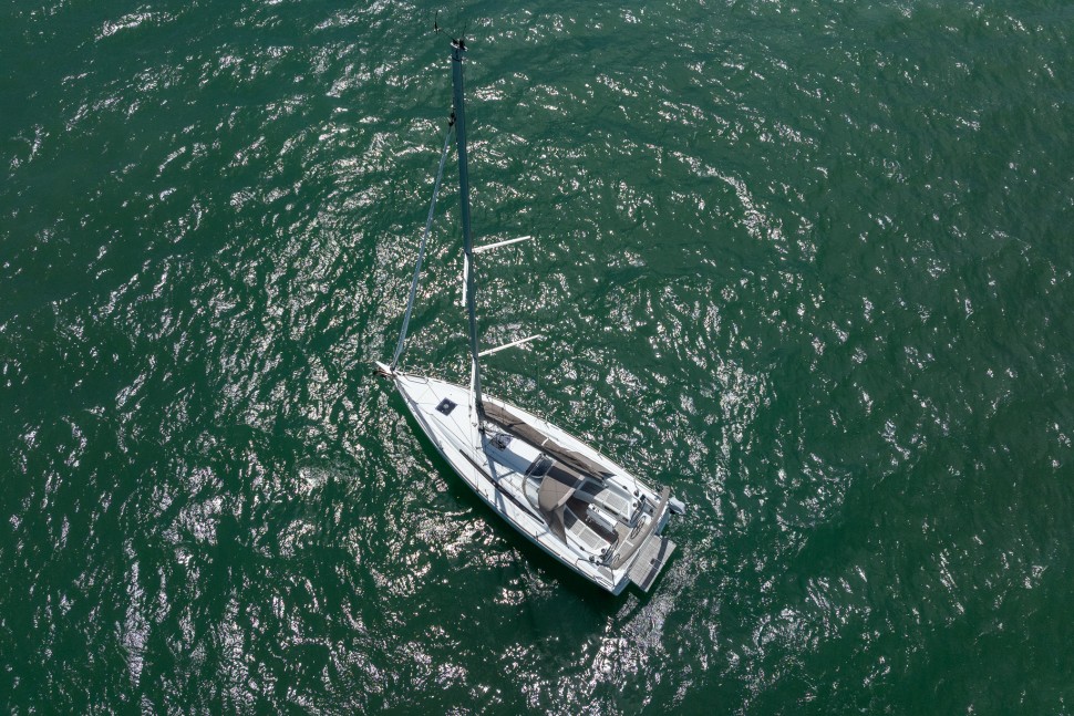 Jeanneau 349 7 Exterior2